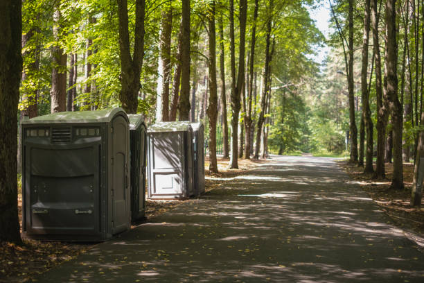 Best Construction site porta potty rental  in Newburgh Heights, OH